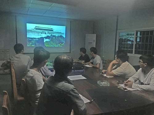 使命呼喚擔(dān)當(dāng)，堅(jiān)定不移向前 — 十七直河口項(xiàng)目部組織全體管理人員觀看《領(lǐng)航》系列片