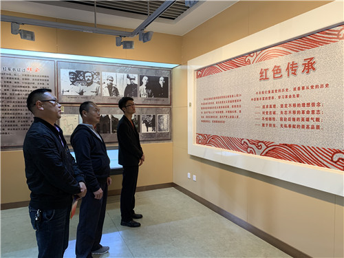 項目總承包部黨支部到祥云縣開展“不忘初心，牢記使命”主題教育