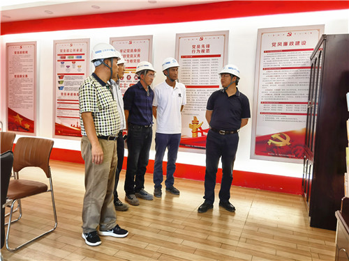 萬向遵調(diào)研滇池明珠廣場二期建設(shè)項目