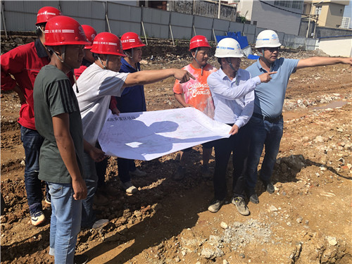 陳定華調(diào)研祥云棚改安置區(qū)一期、二期項目