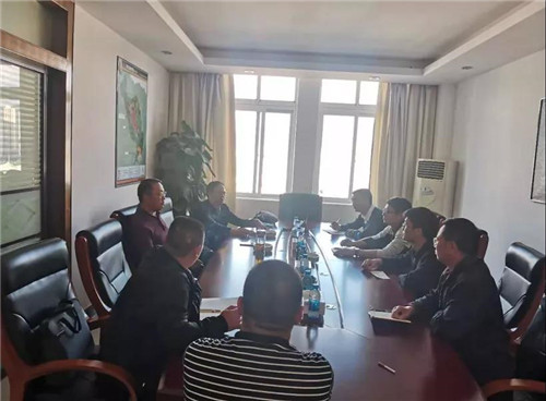 【公司要聞】萬(wàn)向遵與文山市領(lǐng)導(dǎo)洽談交流