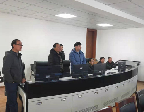 【調(diào)研檢查】陳定華帶隊檢查公司駕駛艙、調(diào)研古城·幸福里項目