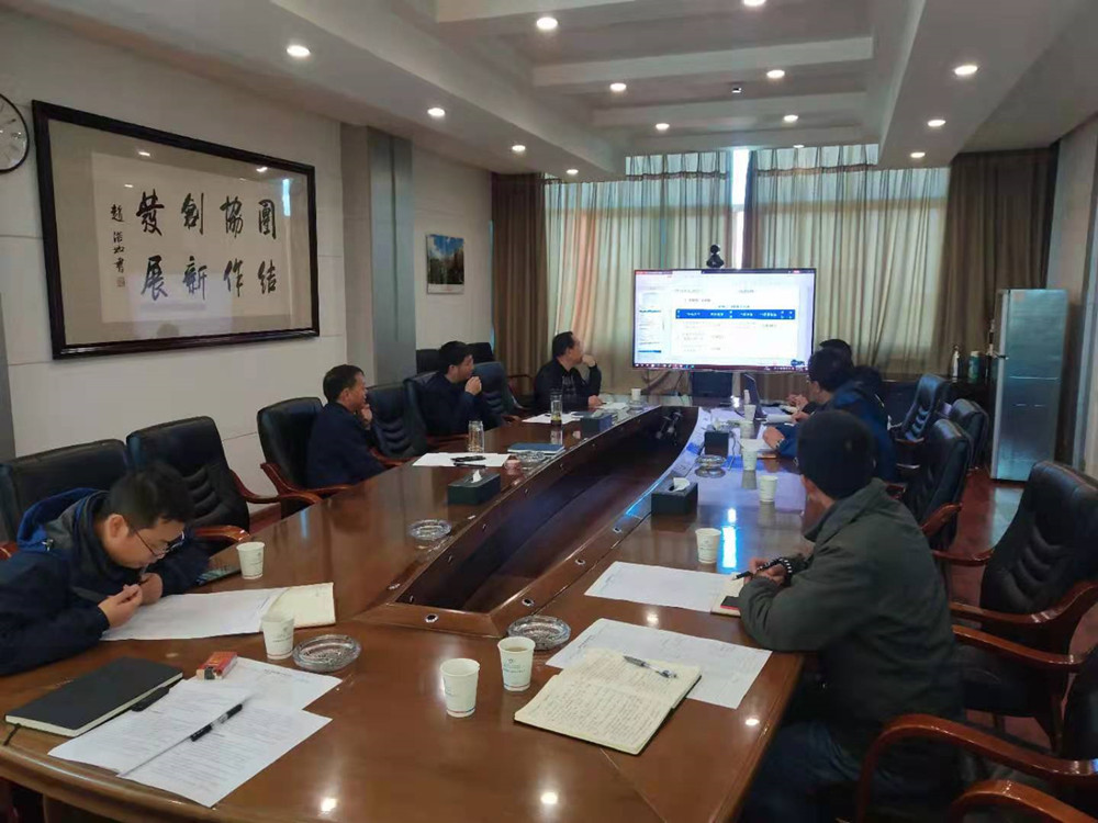 【公司動(dòng)態(tài)】公司召開高速公路架橋機(jī)施工動(dòng)畫研討會(huì)暨機(jī)械設(shè)備租購經(jīng)濟(jì)成本分析會(huì)