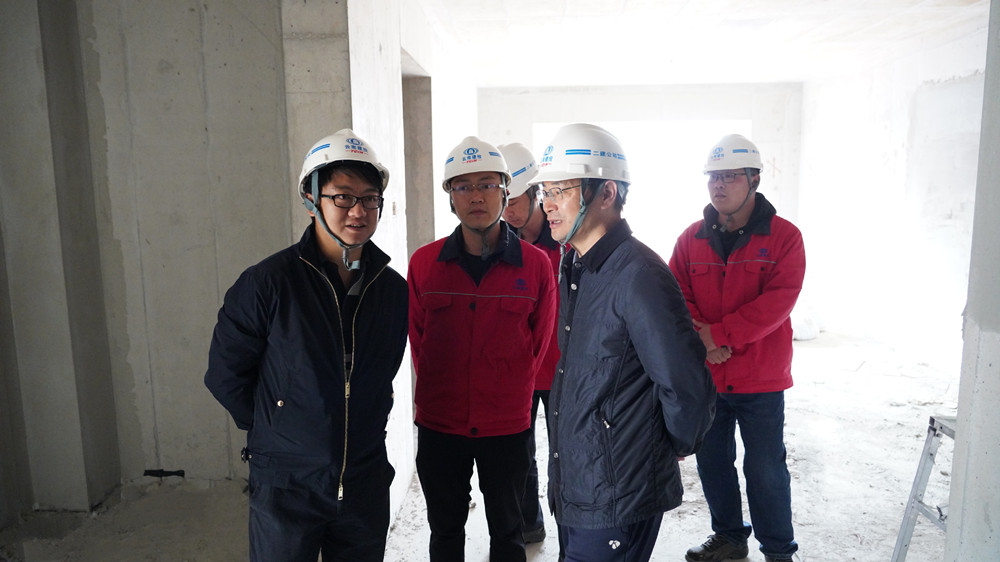 【調(diào)研檢查】滇中新區(qū)總工會調(diào)研檢查空港項(xiàng)目