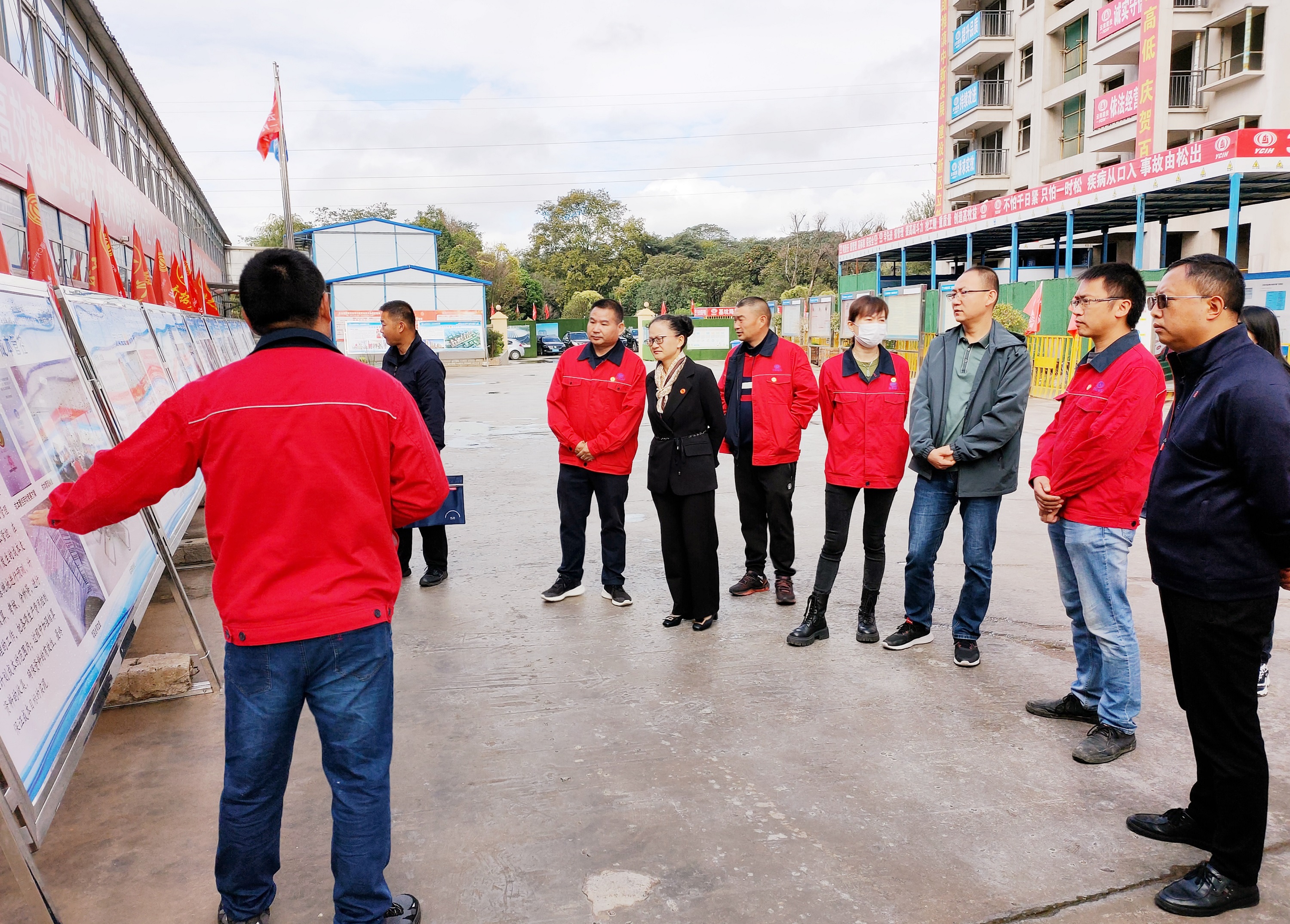 【公司動態(tài)】公司空港C片區(qū)項目順利通過滇中新區(qū)2020—2021年度勞動競賽檢查驗收