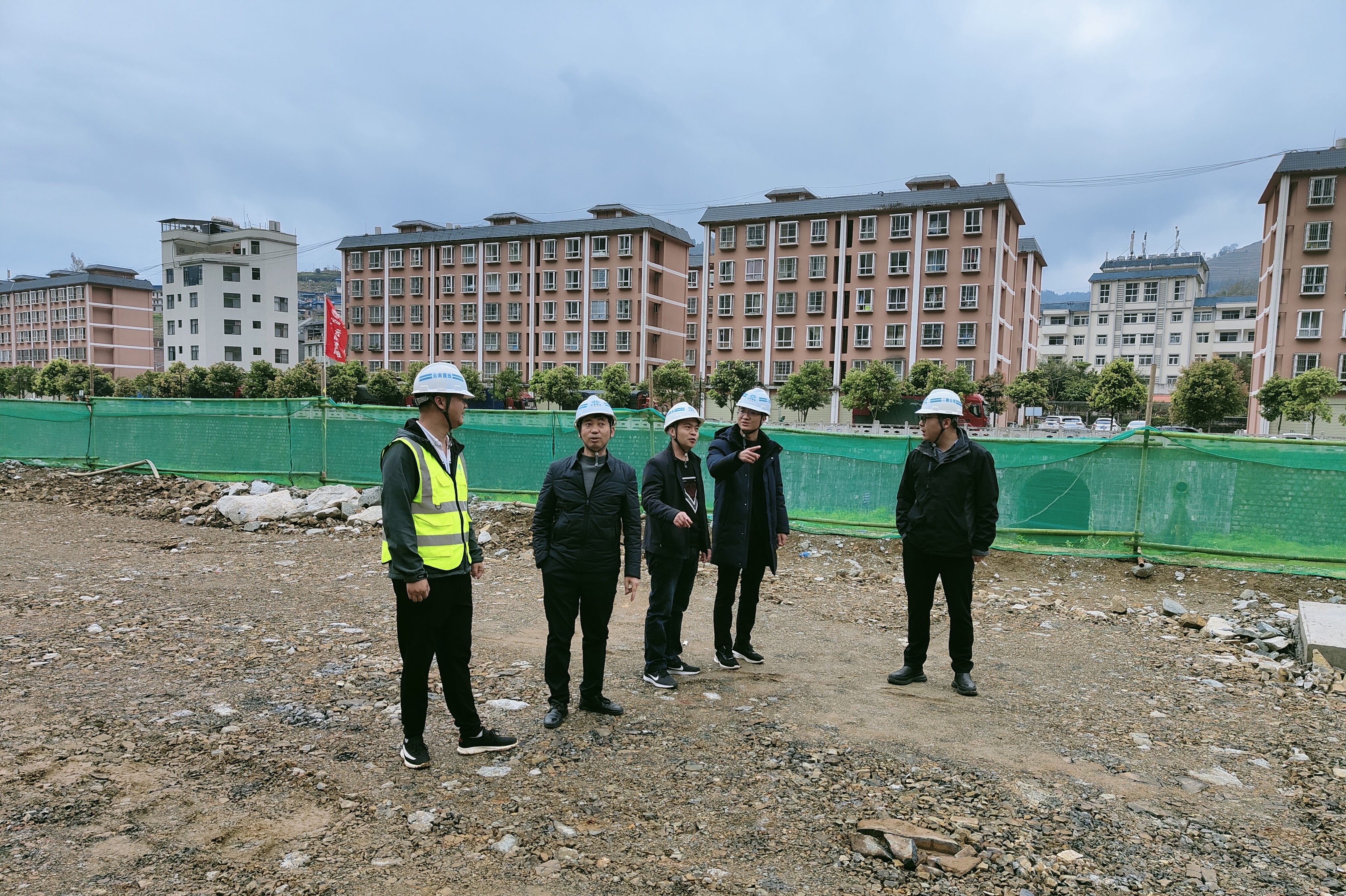 【我為群眾辦實事】公司領(lǐng)導到項目總承包部金平片區(qū)項目調(diào)研檢查