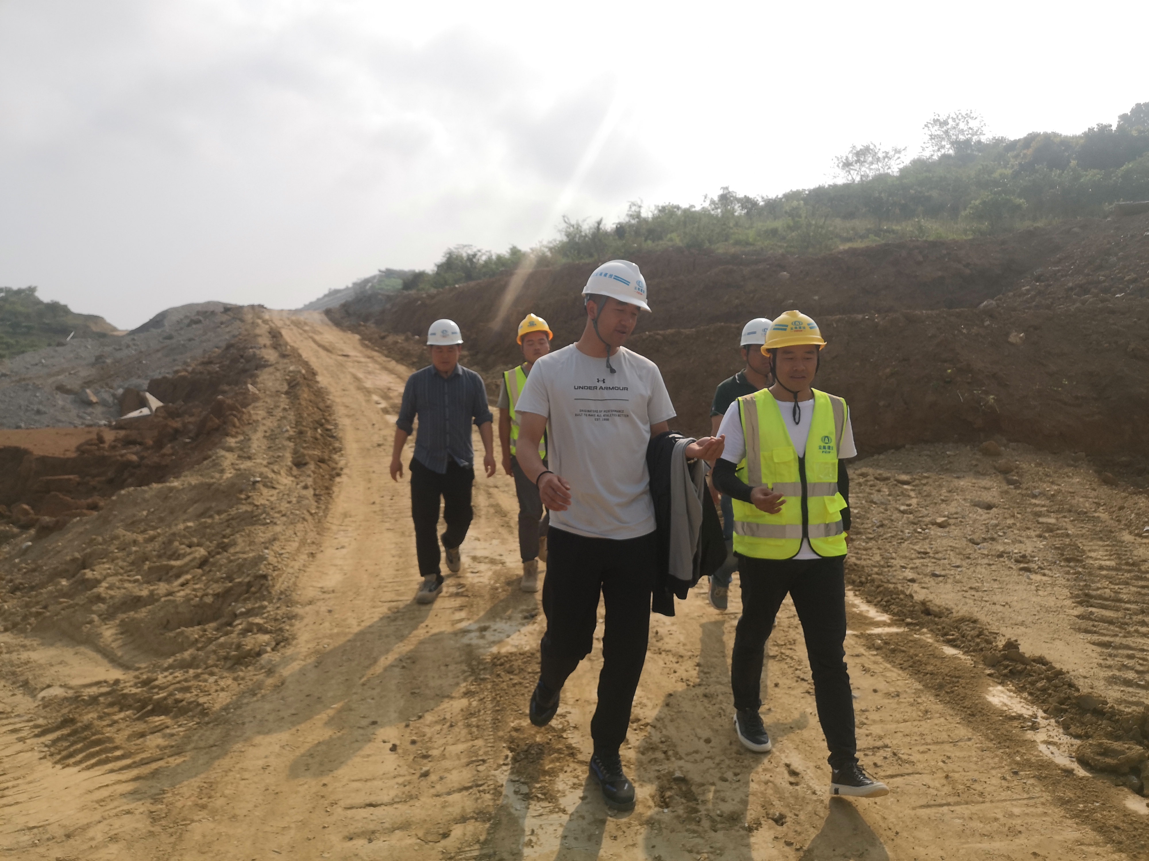 【貫徹一線工作法】公司領(lǐng)導(dǎo)調(diào)研永金高速項目