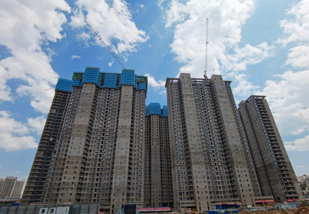 【項目動態(tài)】華潤潤府項目主體結(jié)構(gòu)全面封頂