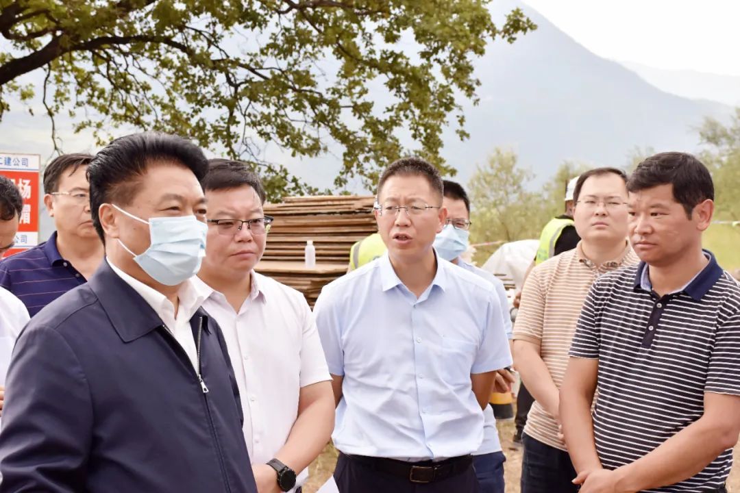 和良輝調(diào)研玉龍縣農(nóng)村供水保障項目